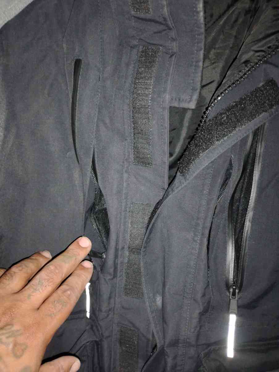 guide wear coat size L