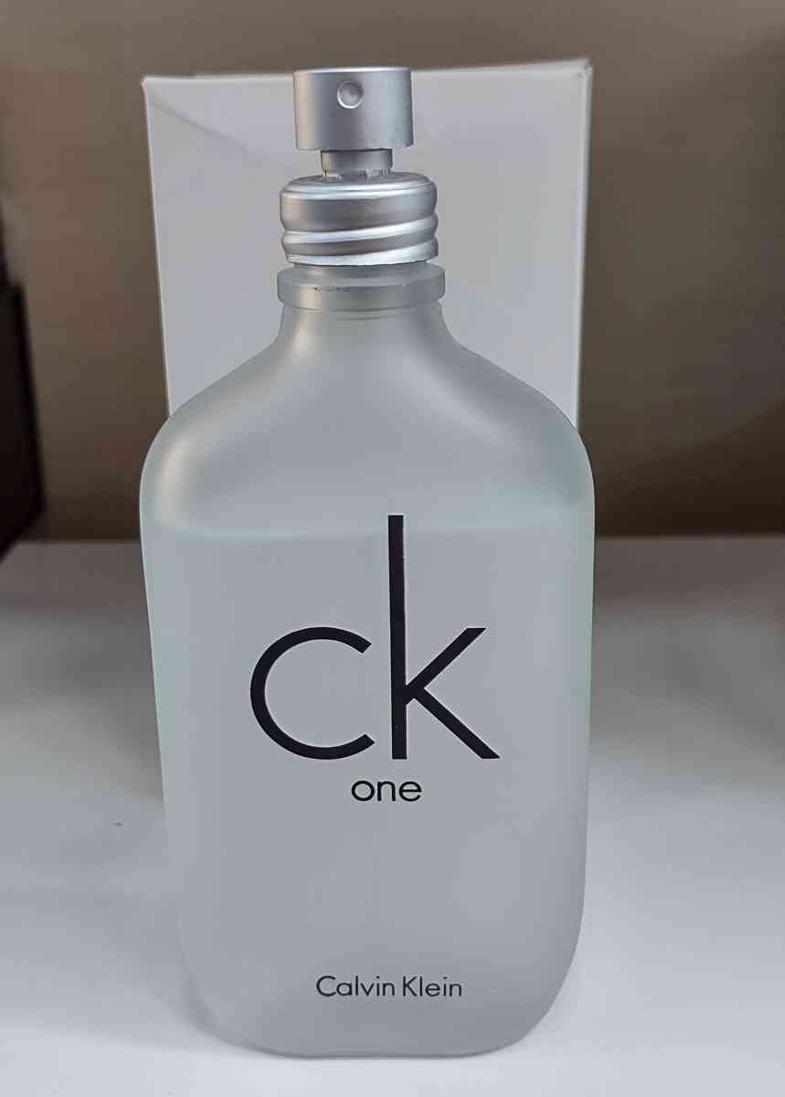Calvin Klein Ck One Eau De Toilette Spray