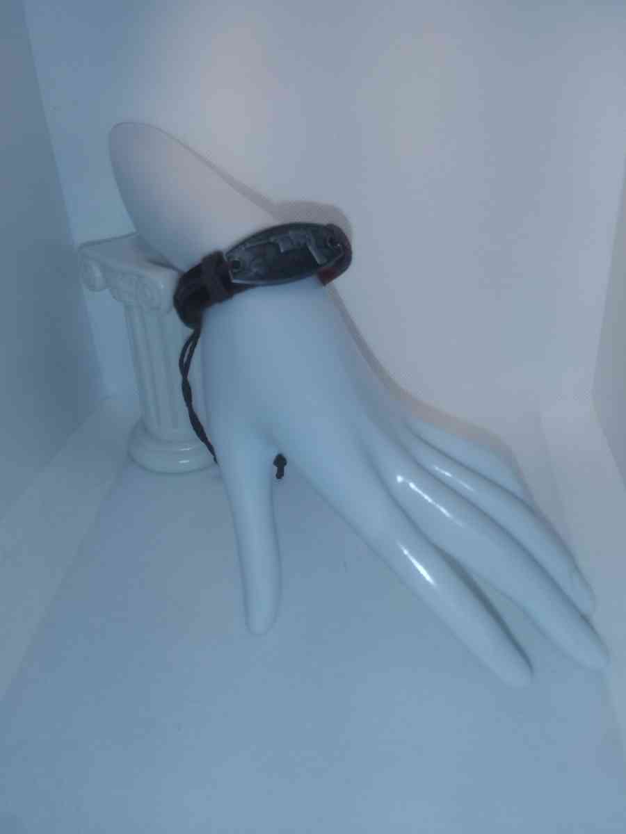 Brown Pistol Leather Bracelet VCB