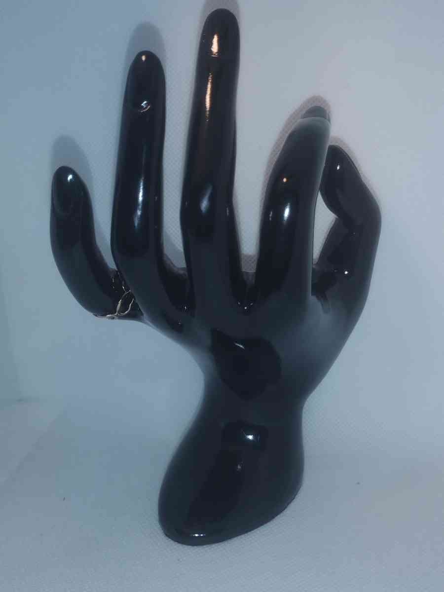 Open Heart Chic Rhinestone Ring