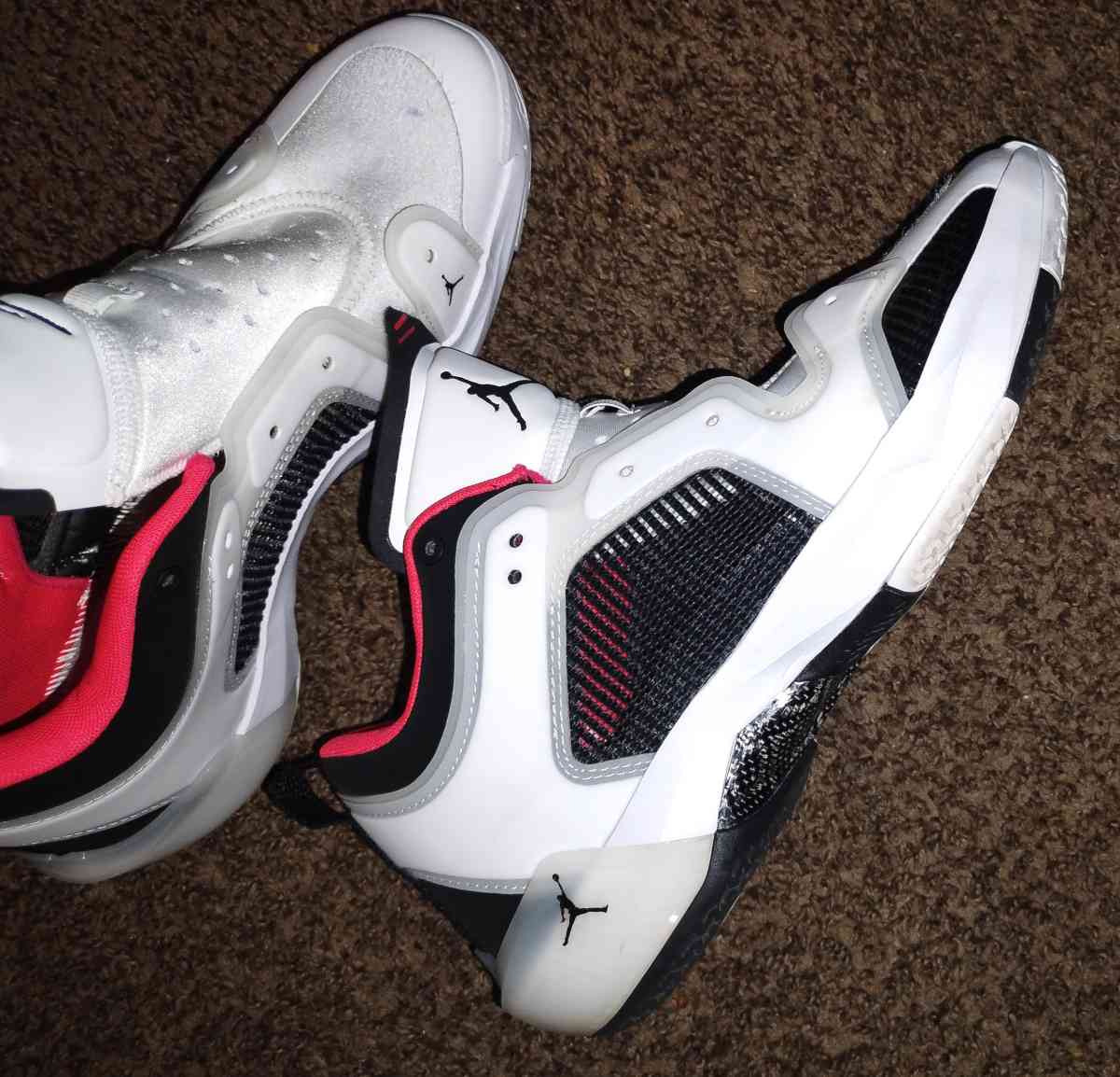 lot of 6 Nike Adidas sneakers Plus get 2 Free pair