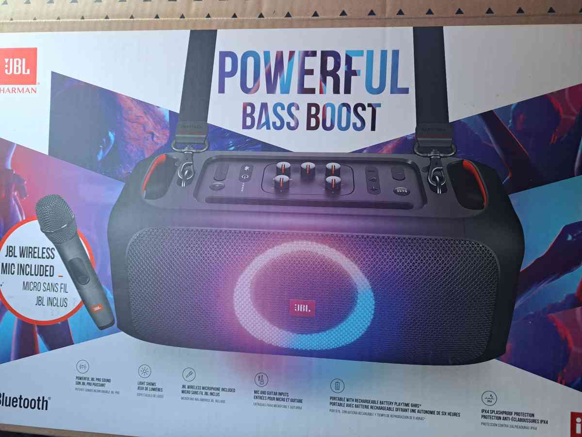 speaker and wireless mic