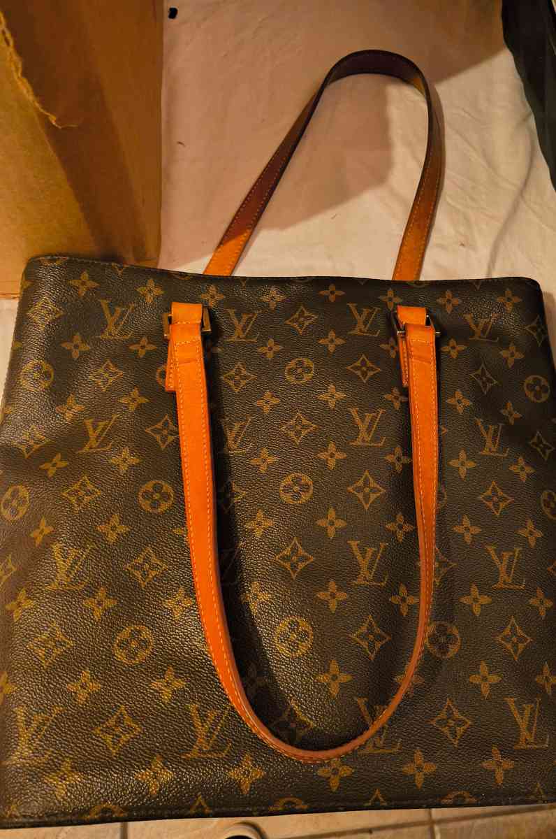 Louis Vuitton Vintage Handbag