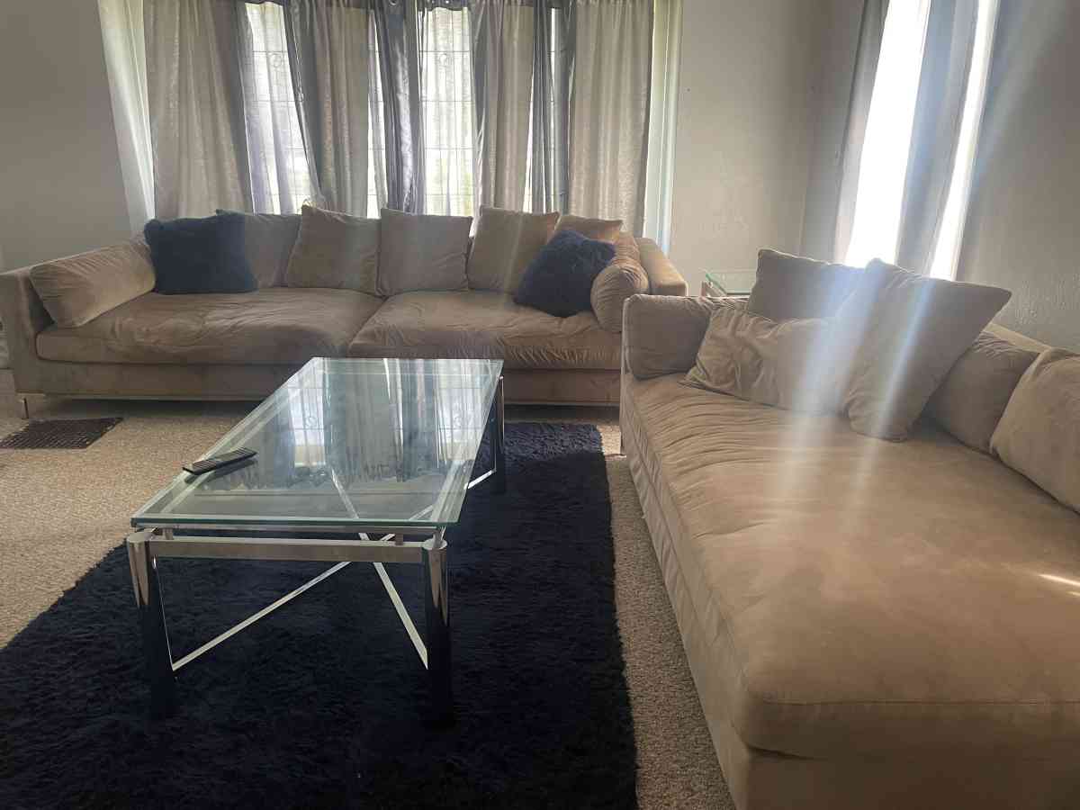 couches pillows coffee table