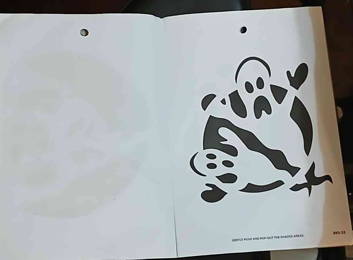 Pumpkin Carving kit with book