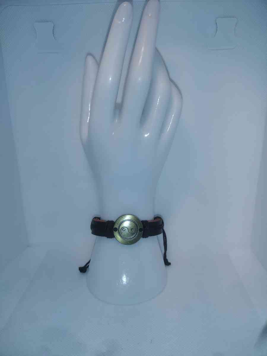 Black Yinyang Leather Bracelet VCB