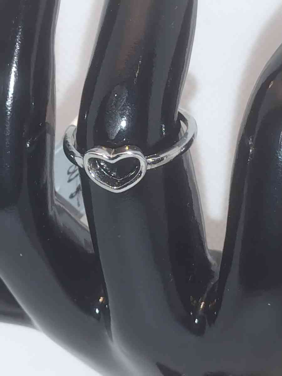 Open Heart Retro Geometric Ring