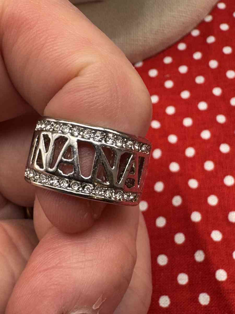 2034PTT Stainless With Rhinestones Nana Band Ring