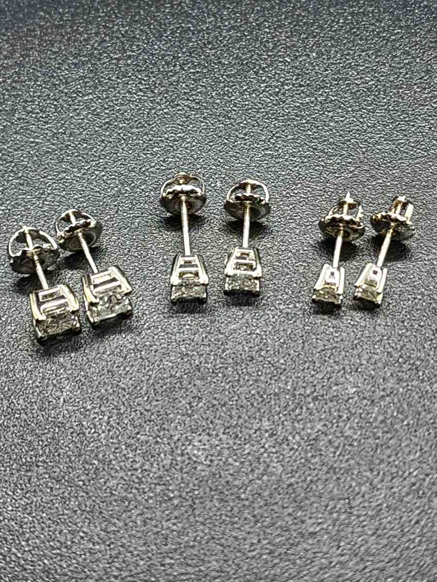 3 Pairs Natural Diamond Earings