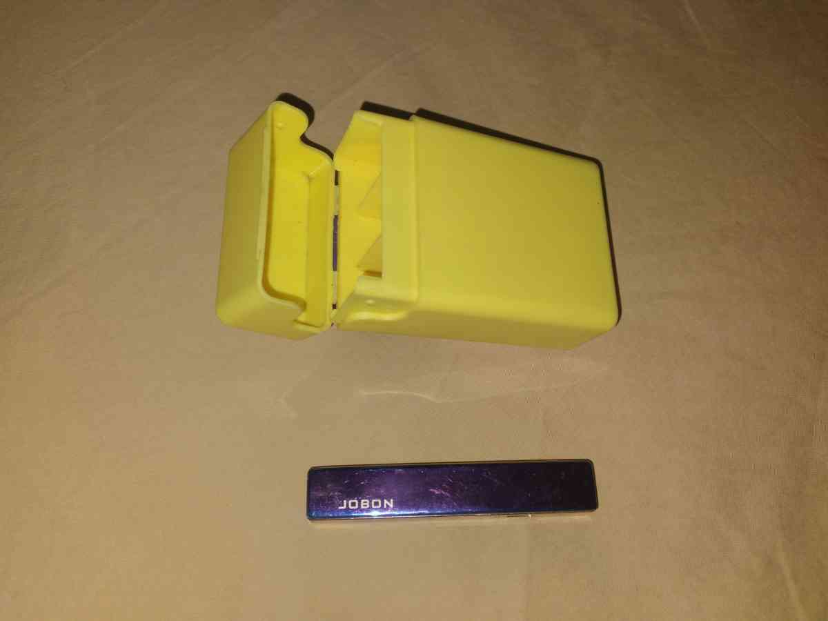 CIGARETTE ROLLER MACHINE Save Hundreds