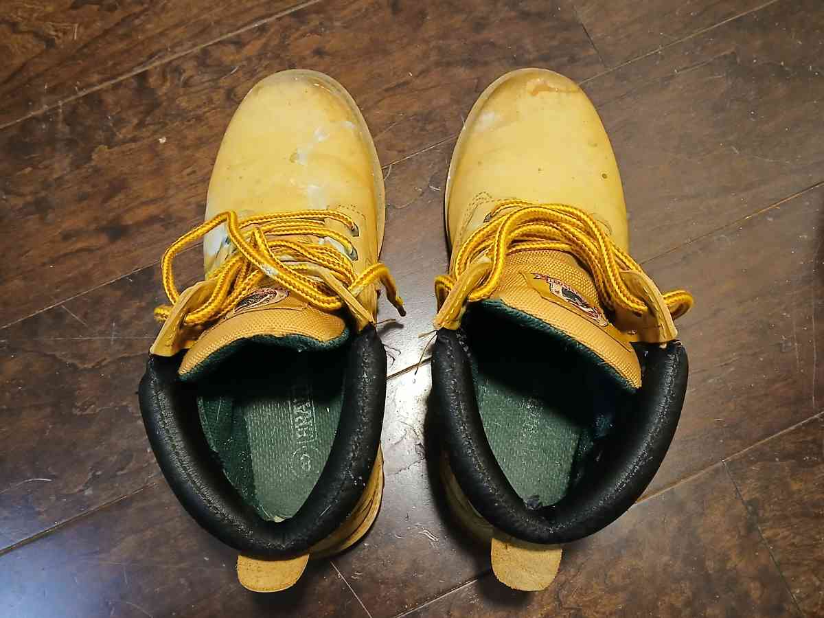 Brahma Steel Toe Waterproof Oil  Slip Resistant EH Size 8