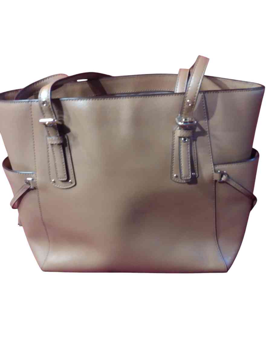 tan Michael kors purse