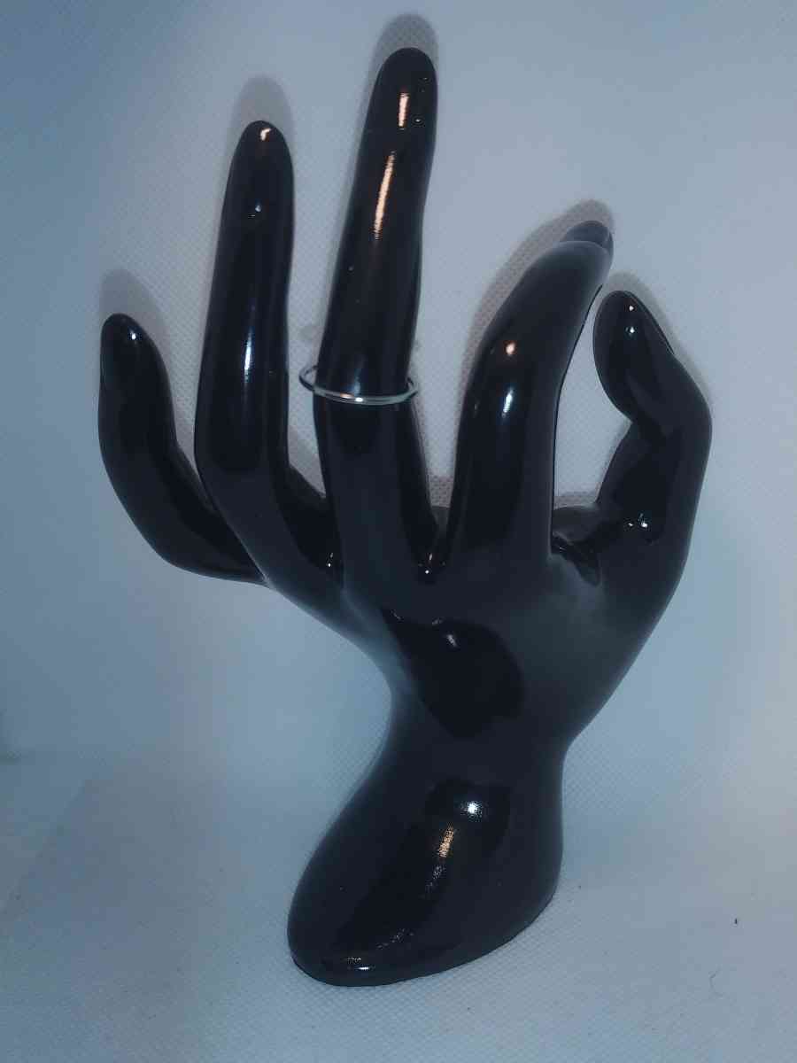 Simple Band Retro Geometric Ring