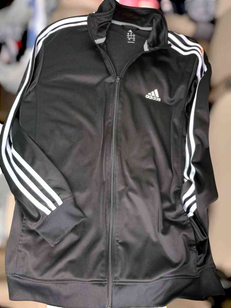 mens designer hoodies hats gloves womans hats and scarves