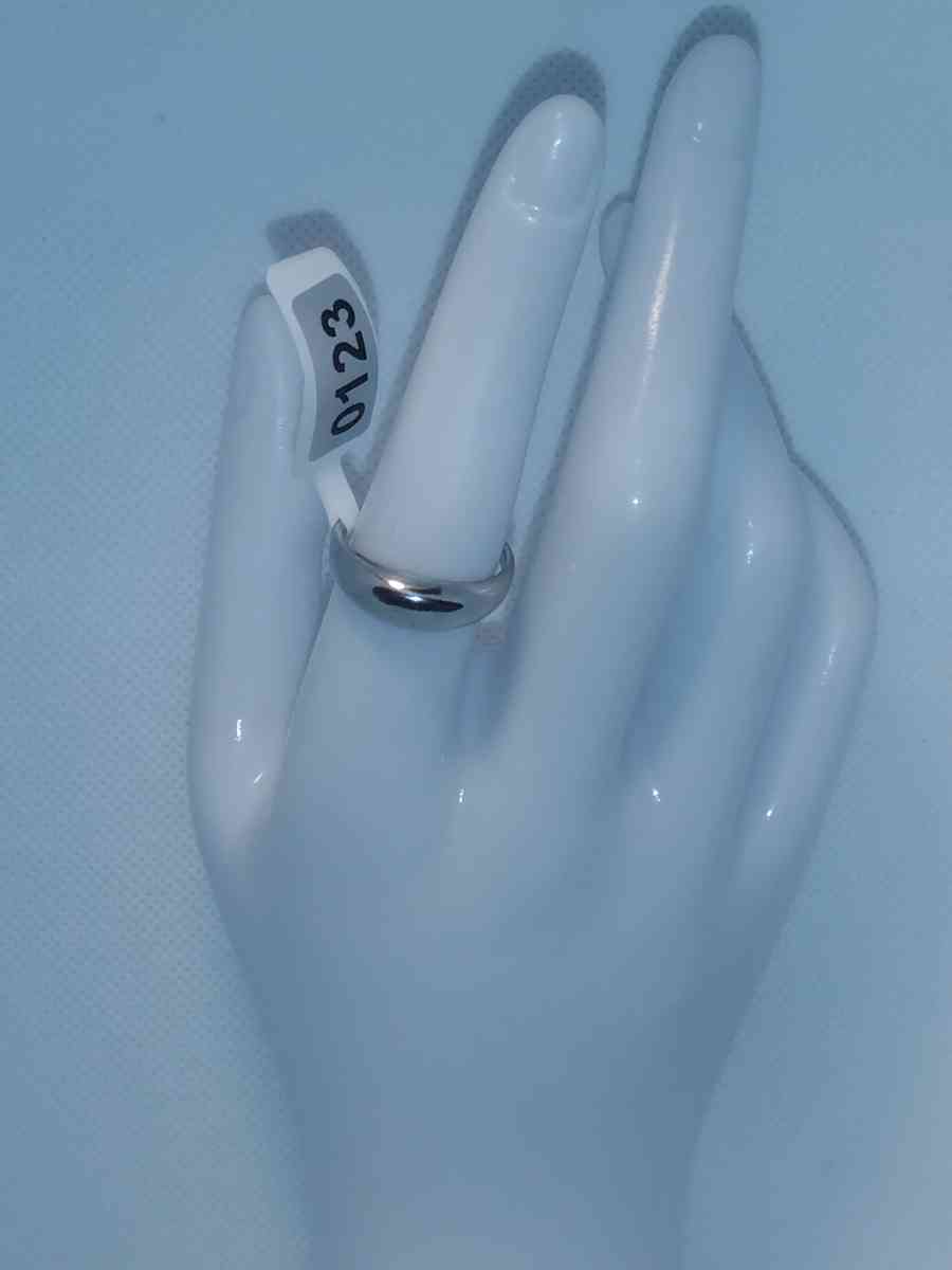 Dome Style Retro Geometric Ring