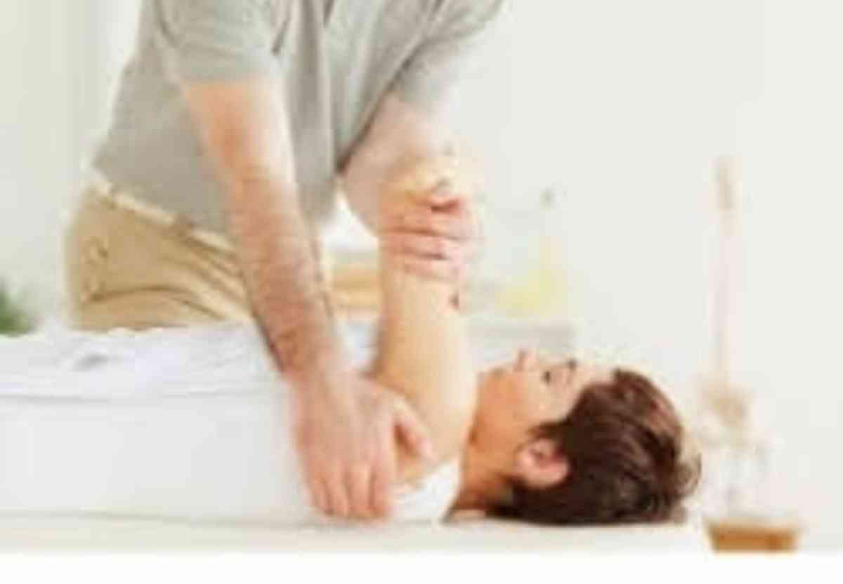 sobador masajista Edgar a domicilio