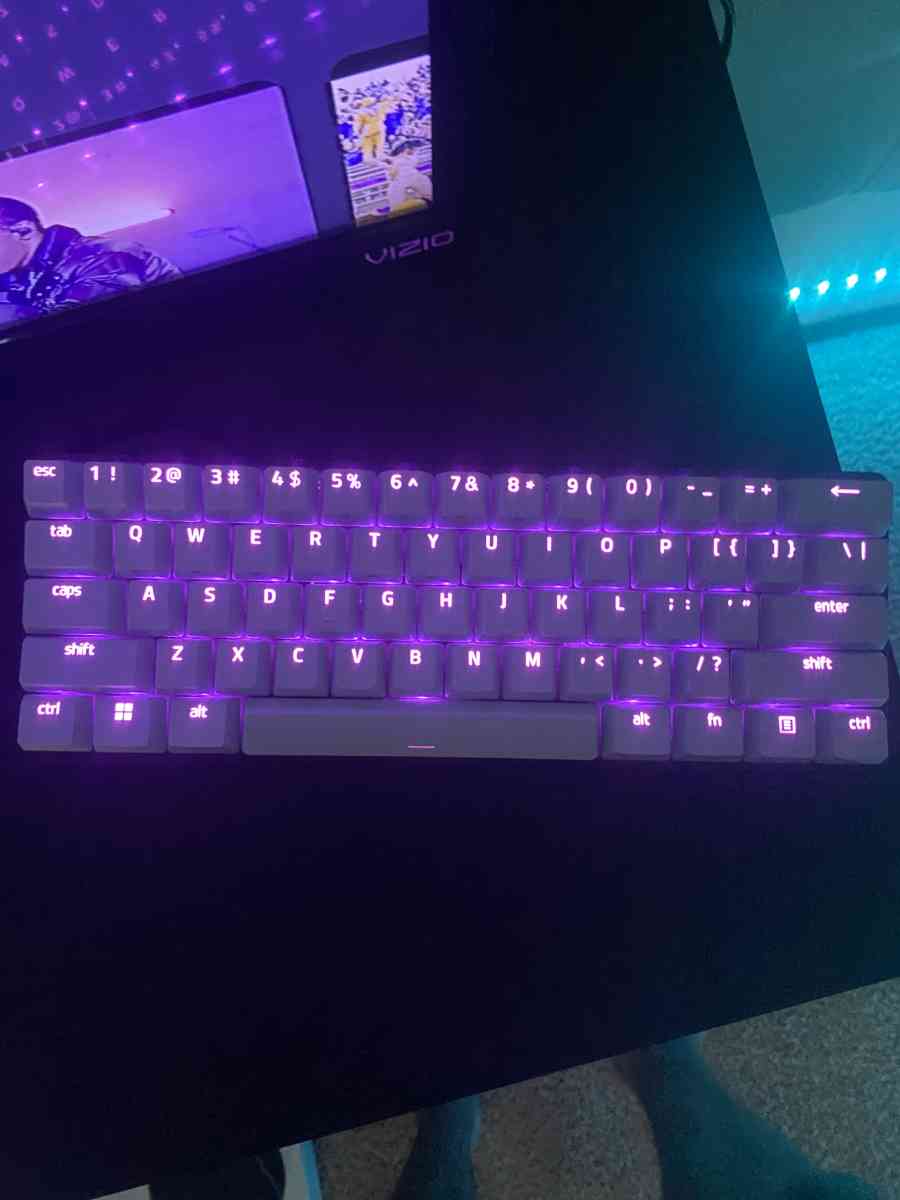 Razor Huntmans limited edition keyboard