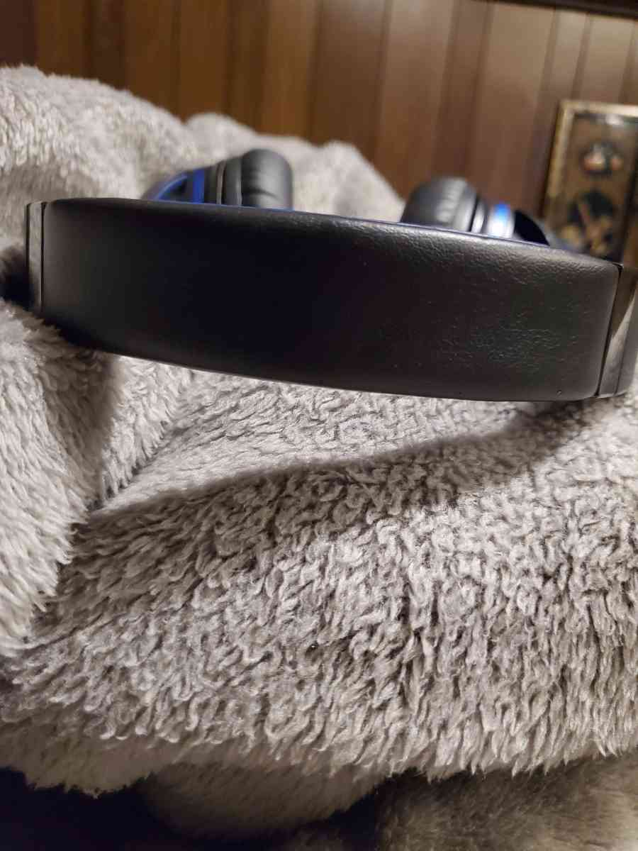 Sony MDRXB950BT Wireless Bluetooth Headphones