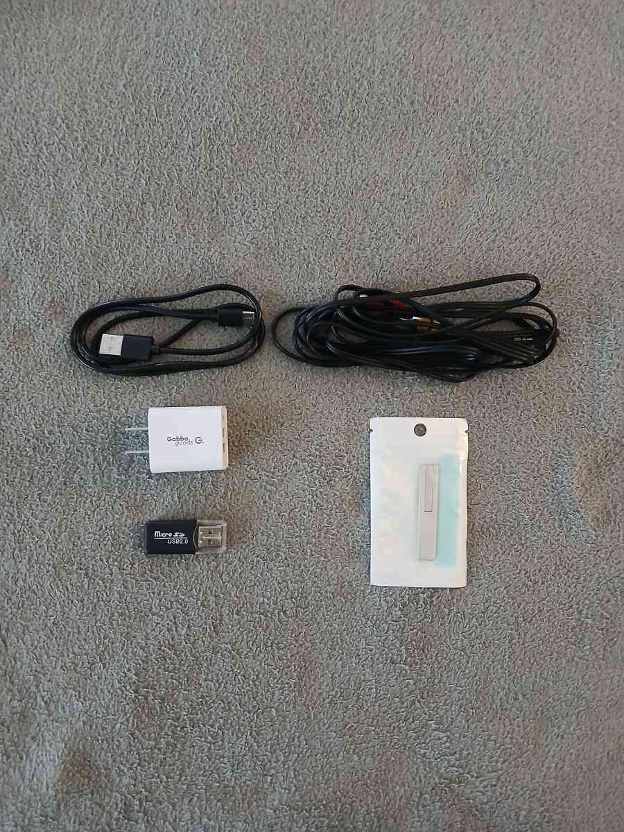 Data Frog SF2000 Handheld Game Console