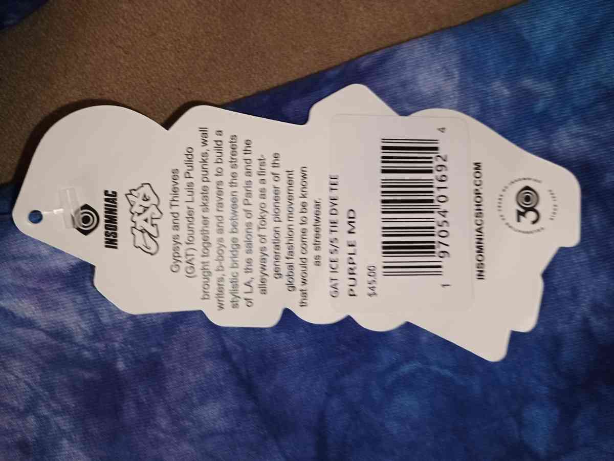 designer insomniac tshirt size med