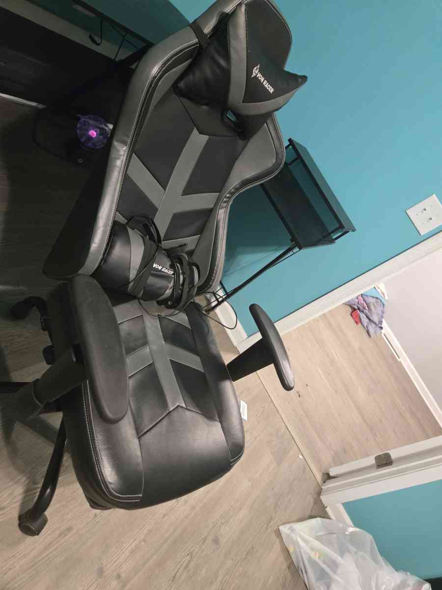 gaming chair