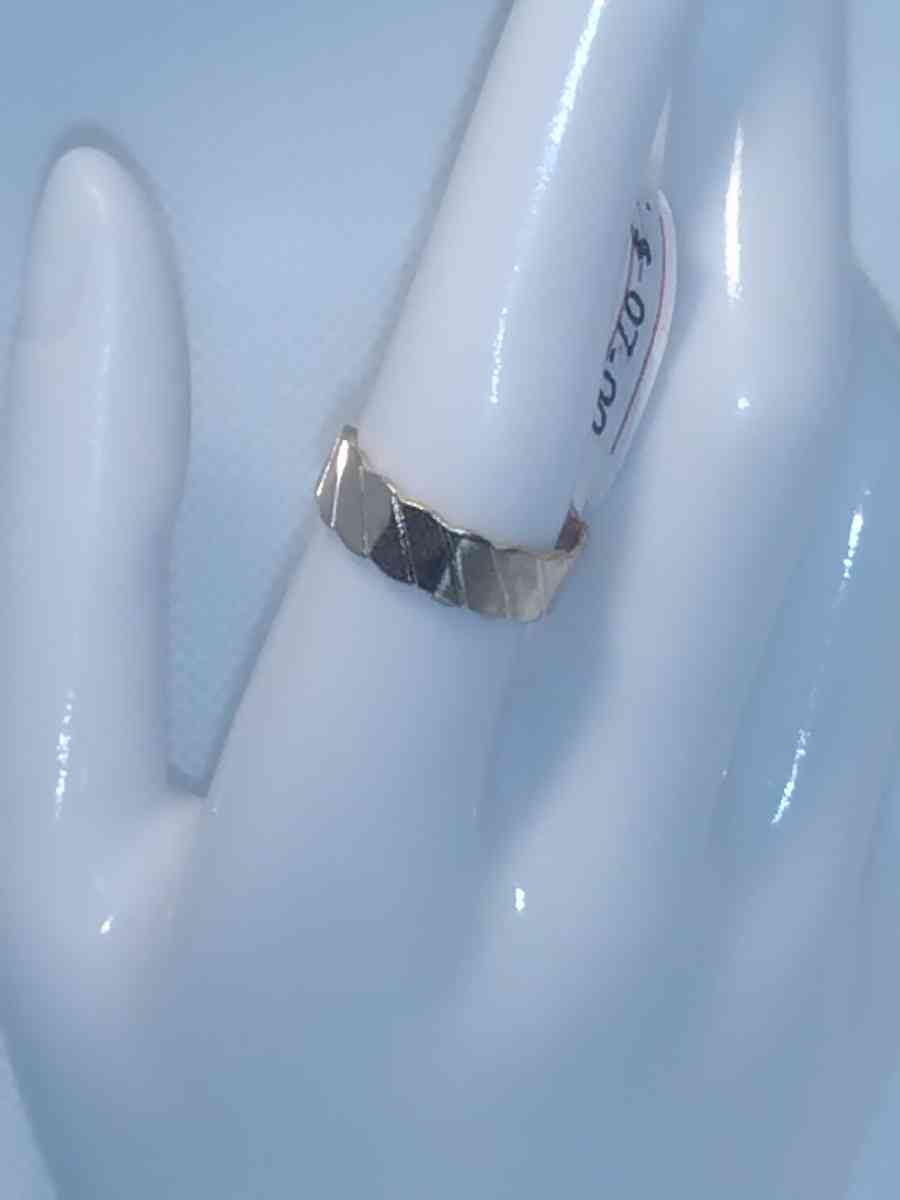 Open Slant Chic Rhinestone Ring