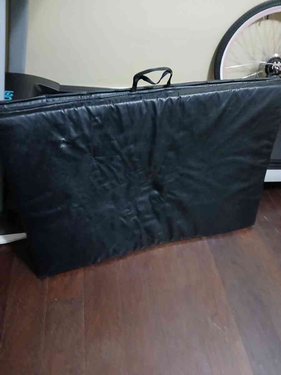 Everlast exercise mat