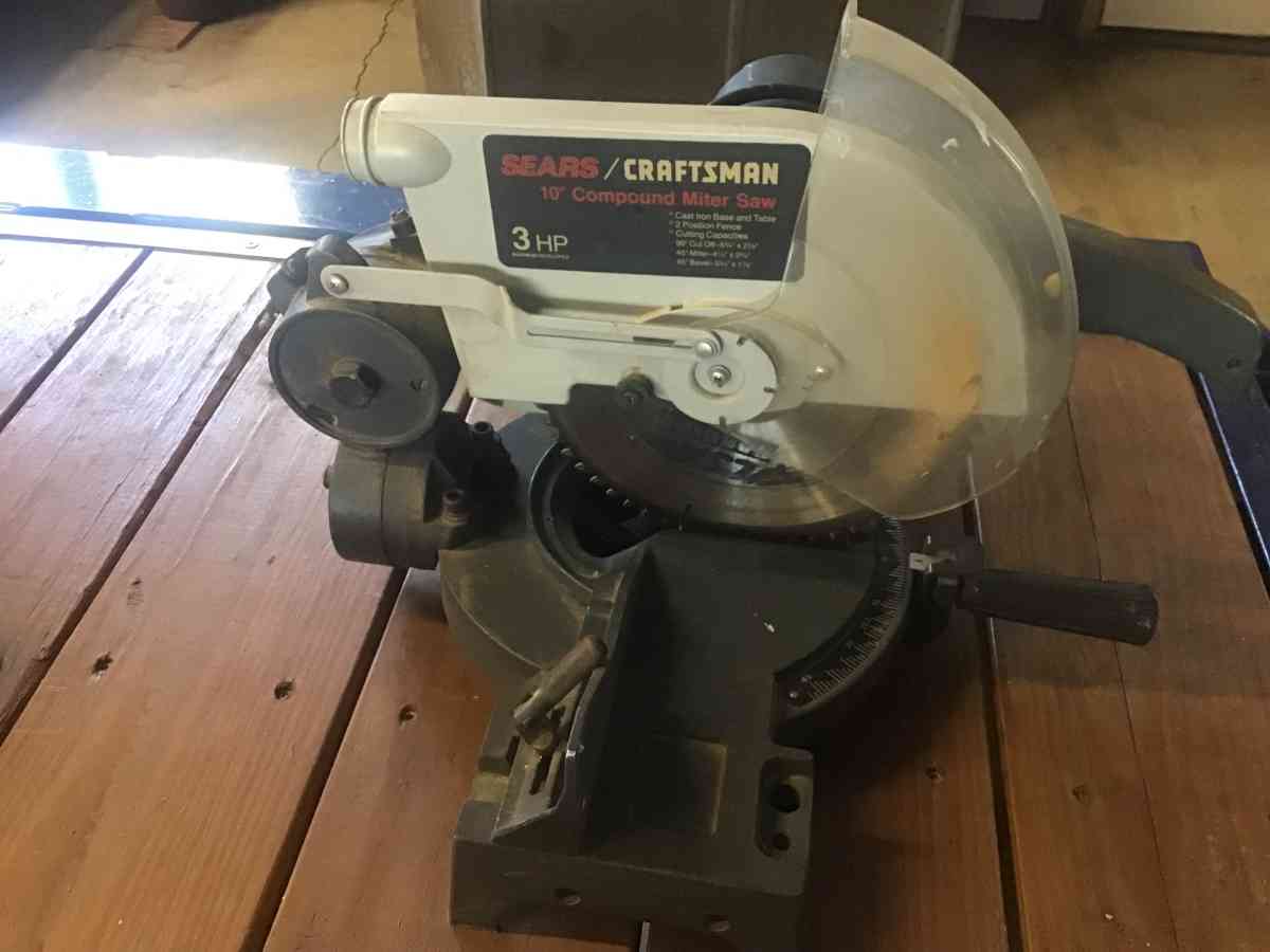 Sears Craftman compound miter saw