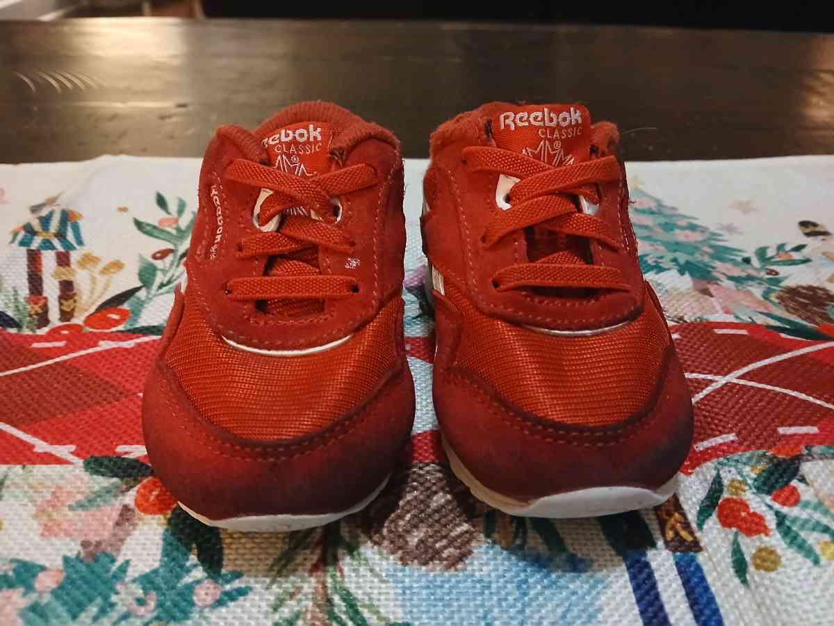 Baby shoes Reebok size 4C