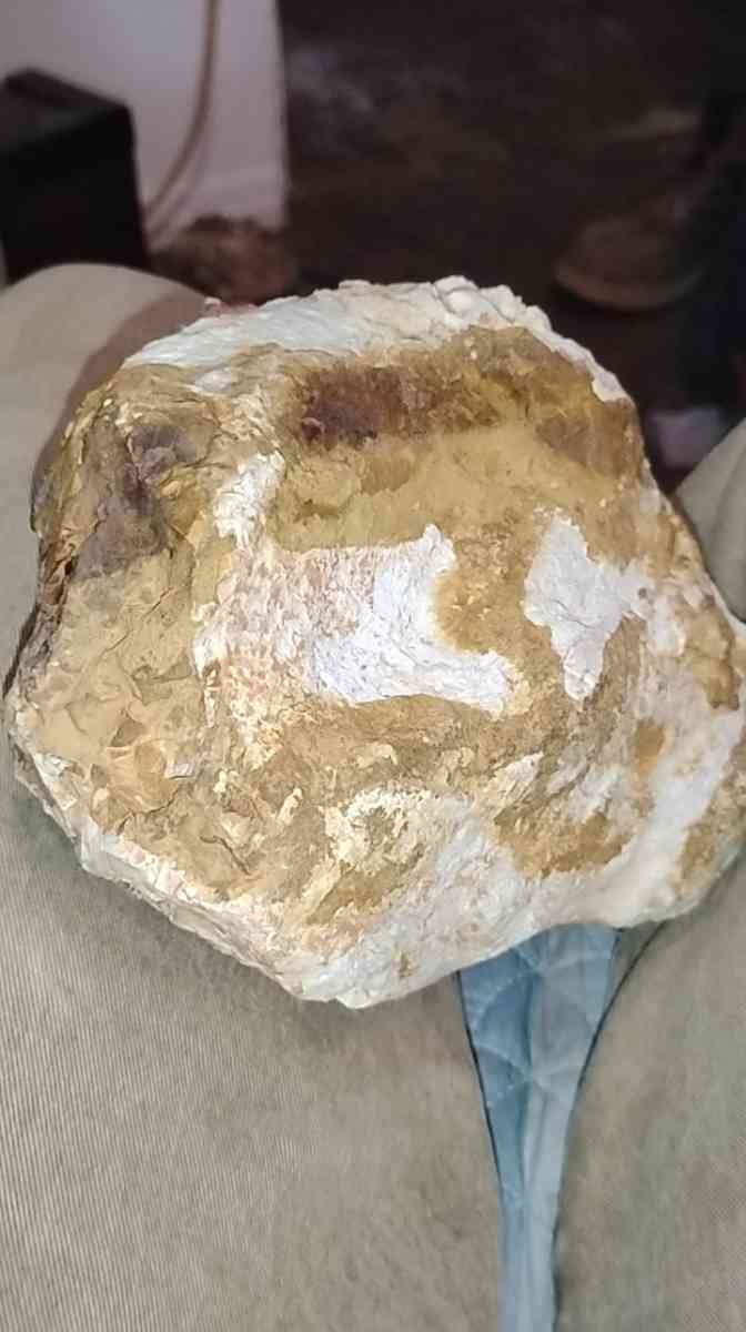 Native American portable rock art