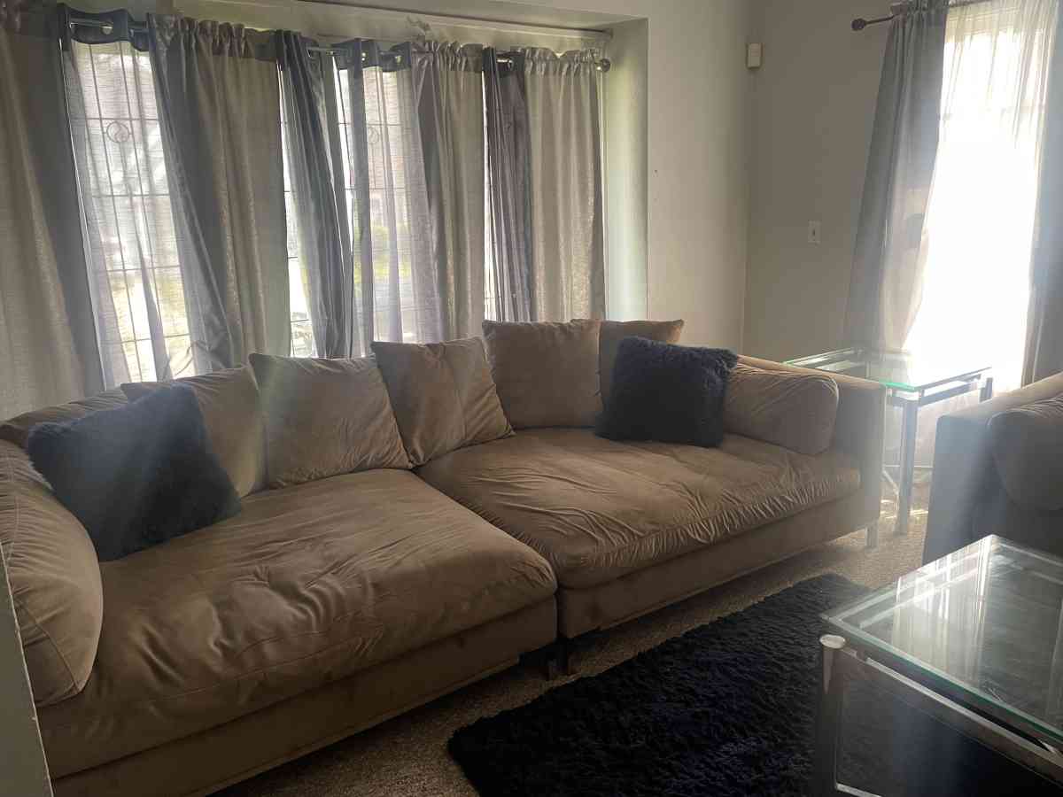 couches pillows coffee table