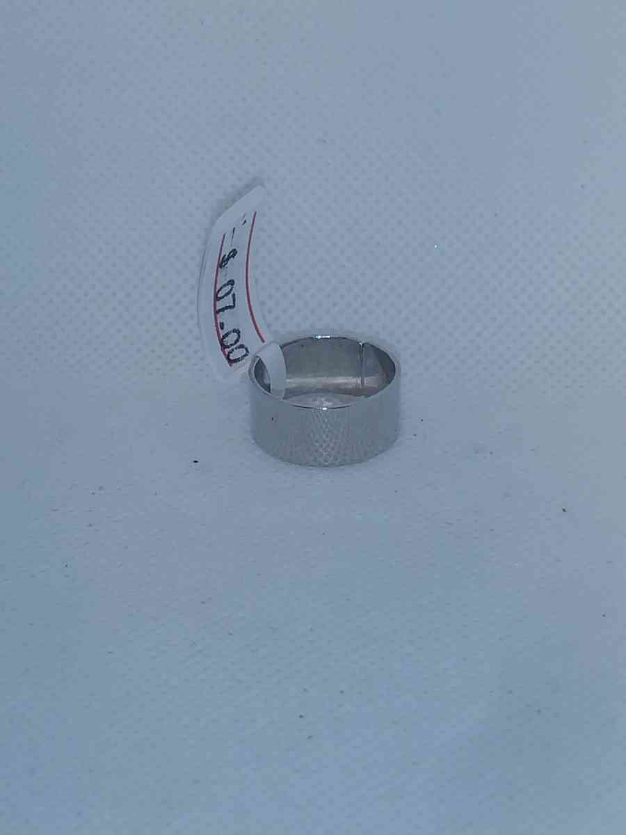 Wide Band Retro Geometric Ring