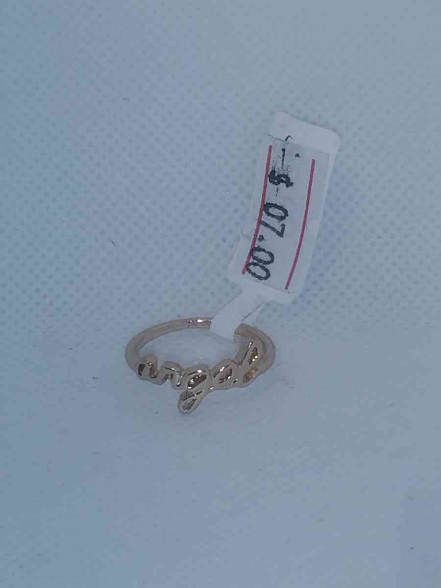 Angel Chic Rhinestone Ring