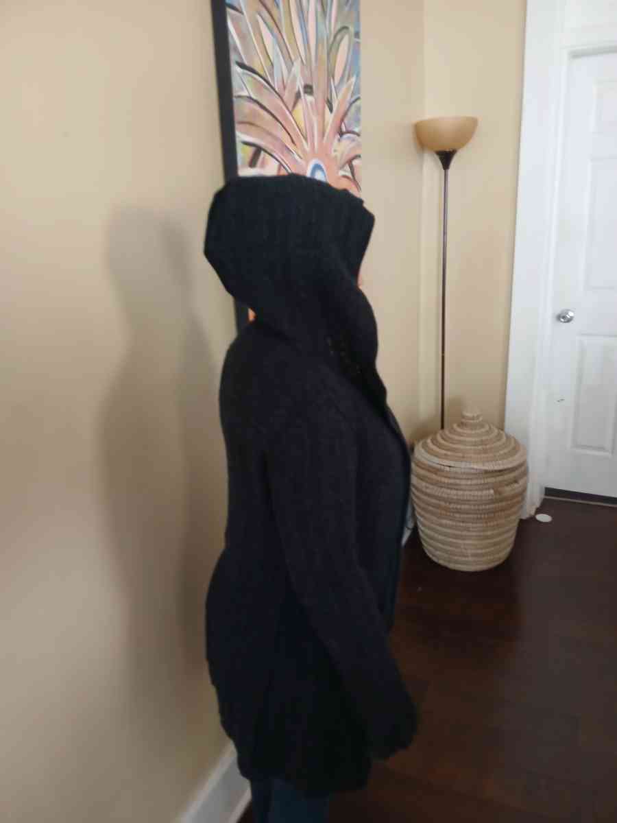 Cabi Dark grey sweater small