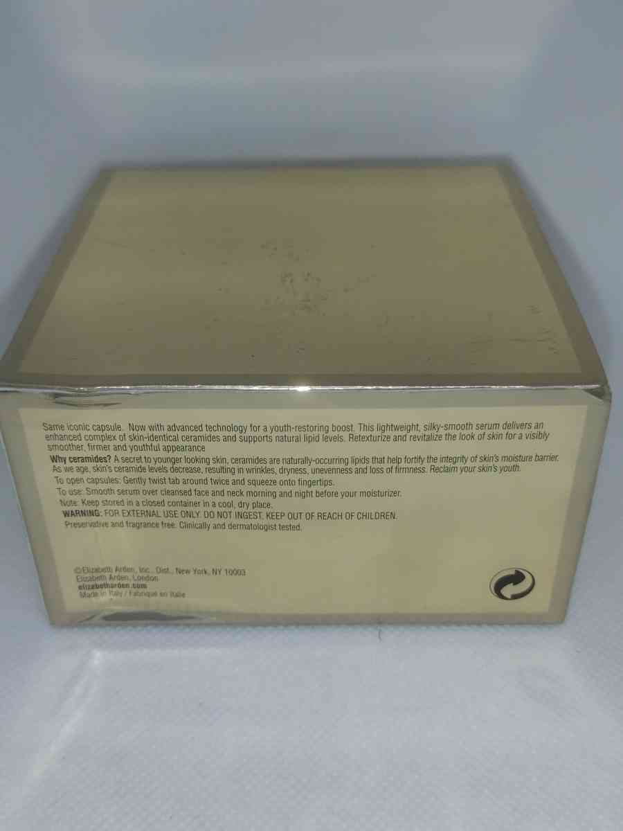 Elizabeth Arden Advanced Ceramide Capsules