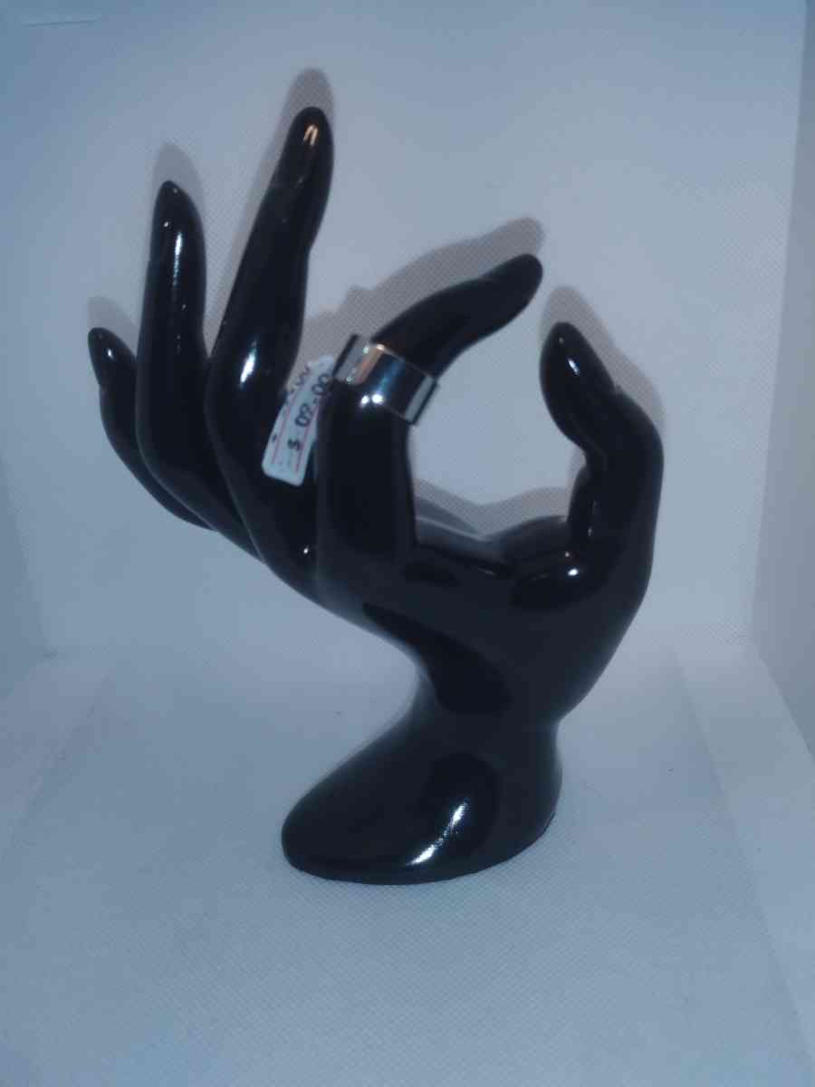 Wide Band Retro Geometric Ring