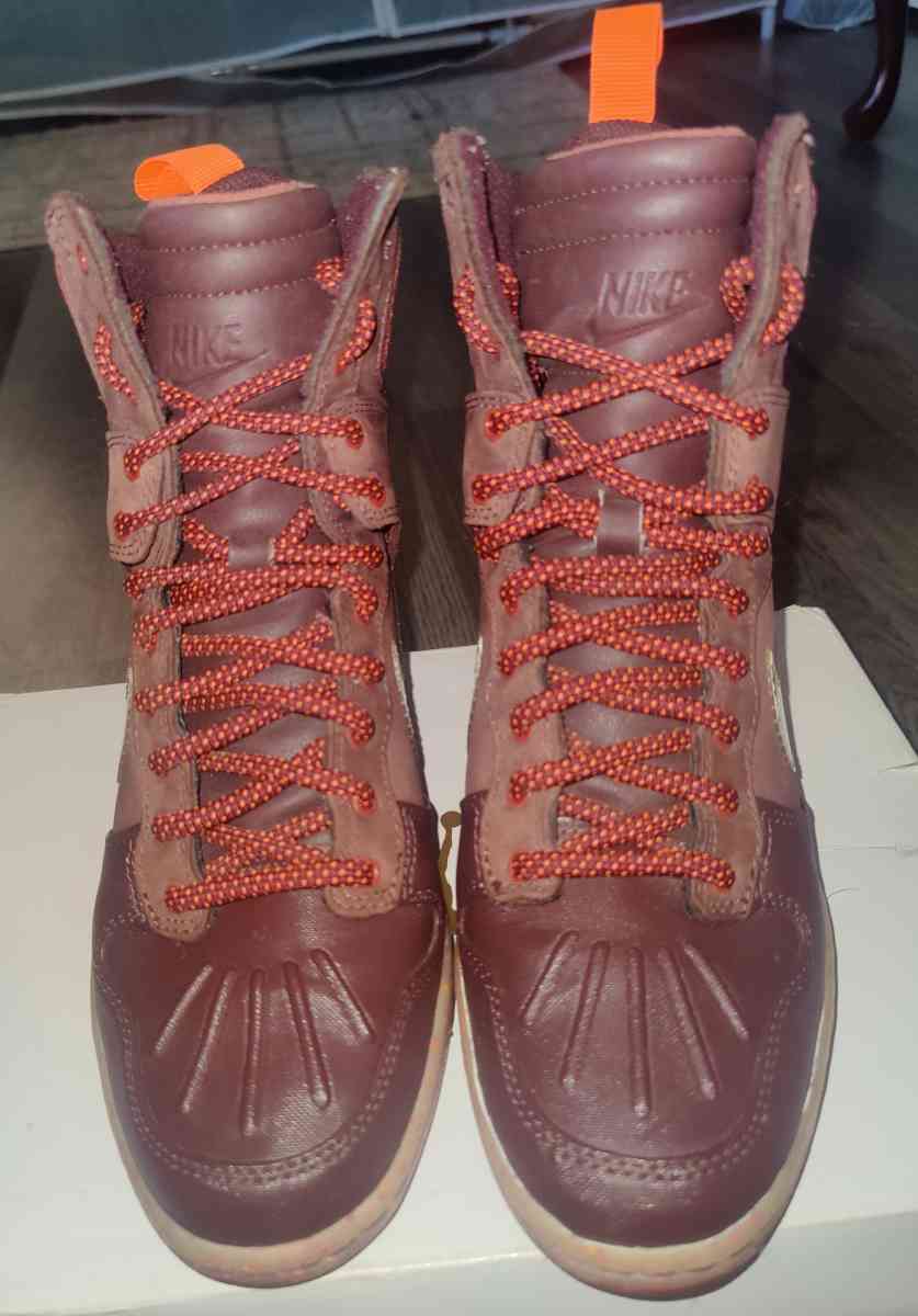 Nike Dunk SkiHigh Sneaker BootsRARE