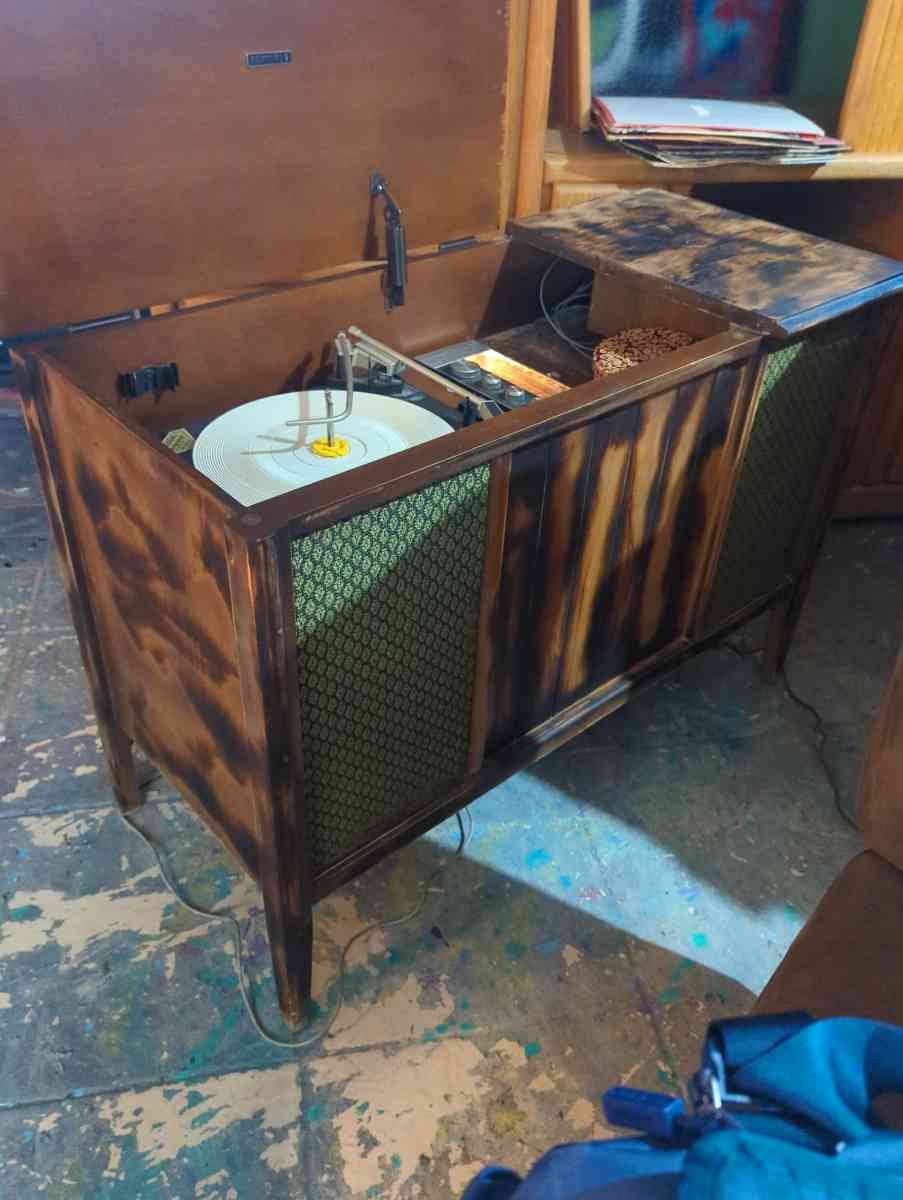 early 1900 closet cabinet