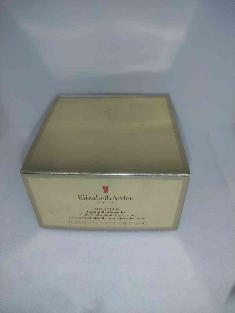 Elizabeth Arden Advanced Ceramide Capsules