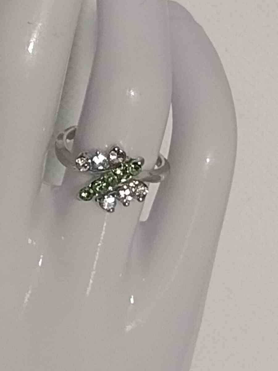 Green Dragonfly Silvery Ring