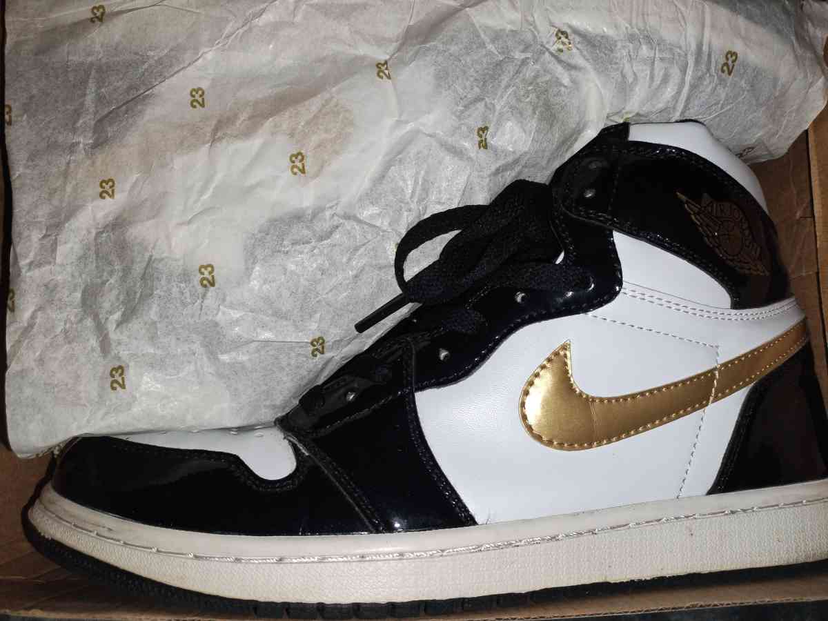 Like new condition 98 NIKE and Adidas