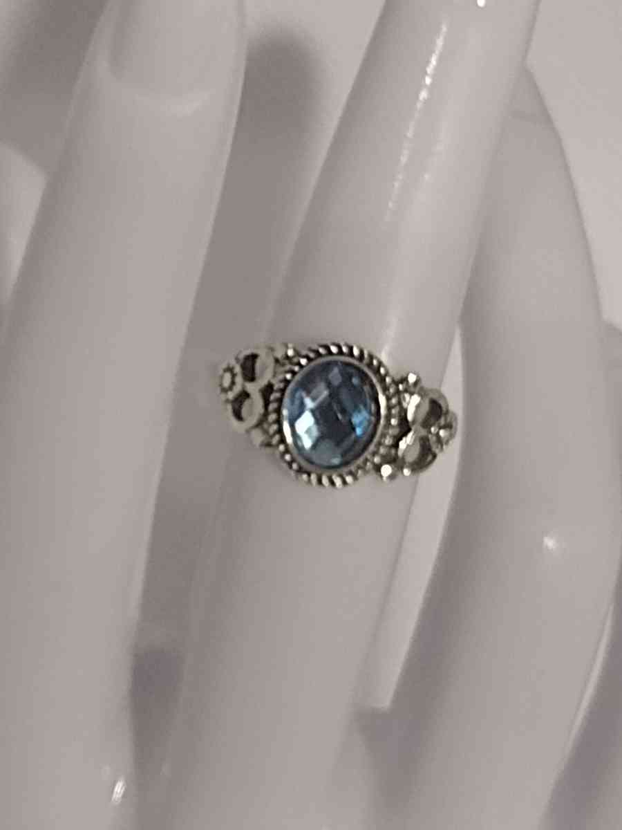 Blue Mirror Style Silver Ring