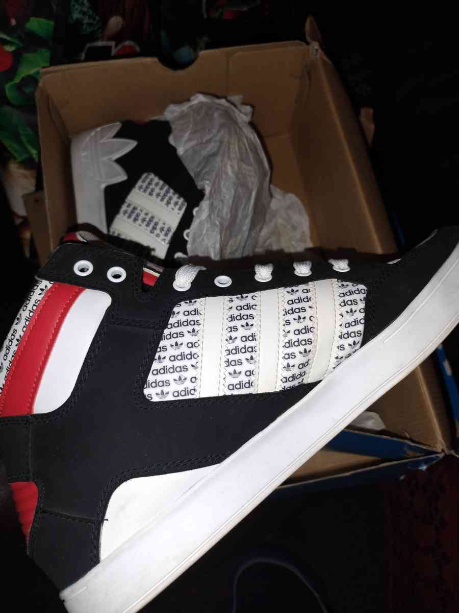 Like new condition 98 NIKE and Adidas