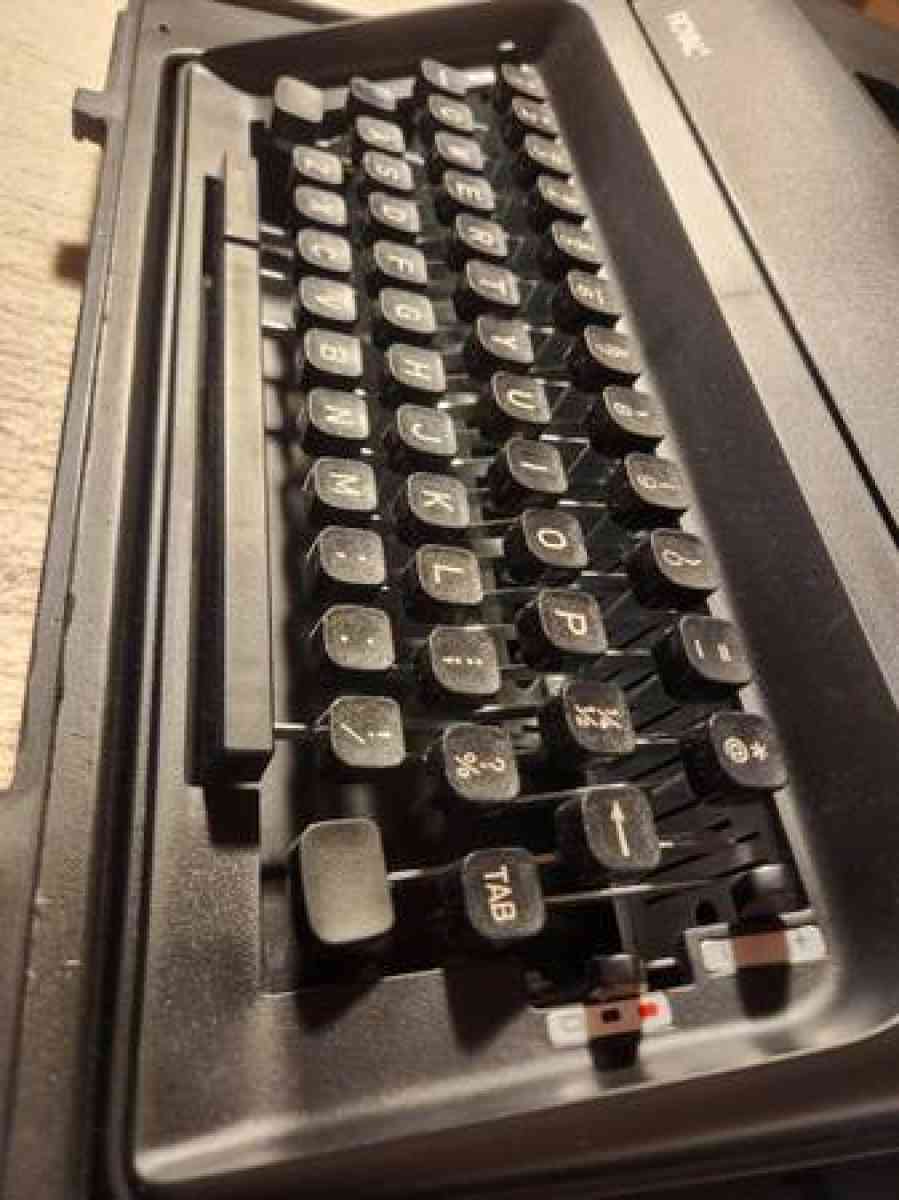 portable typewriter with hard case