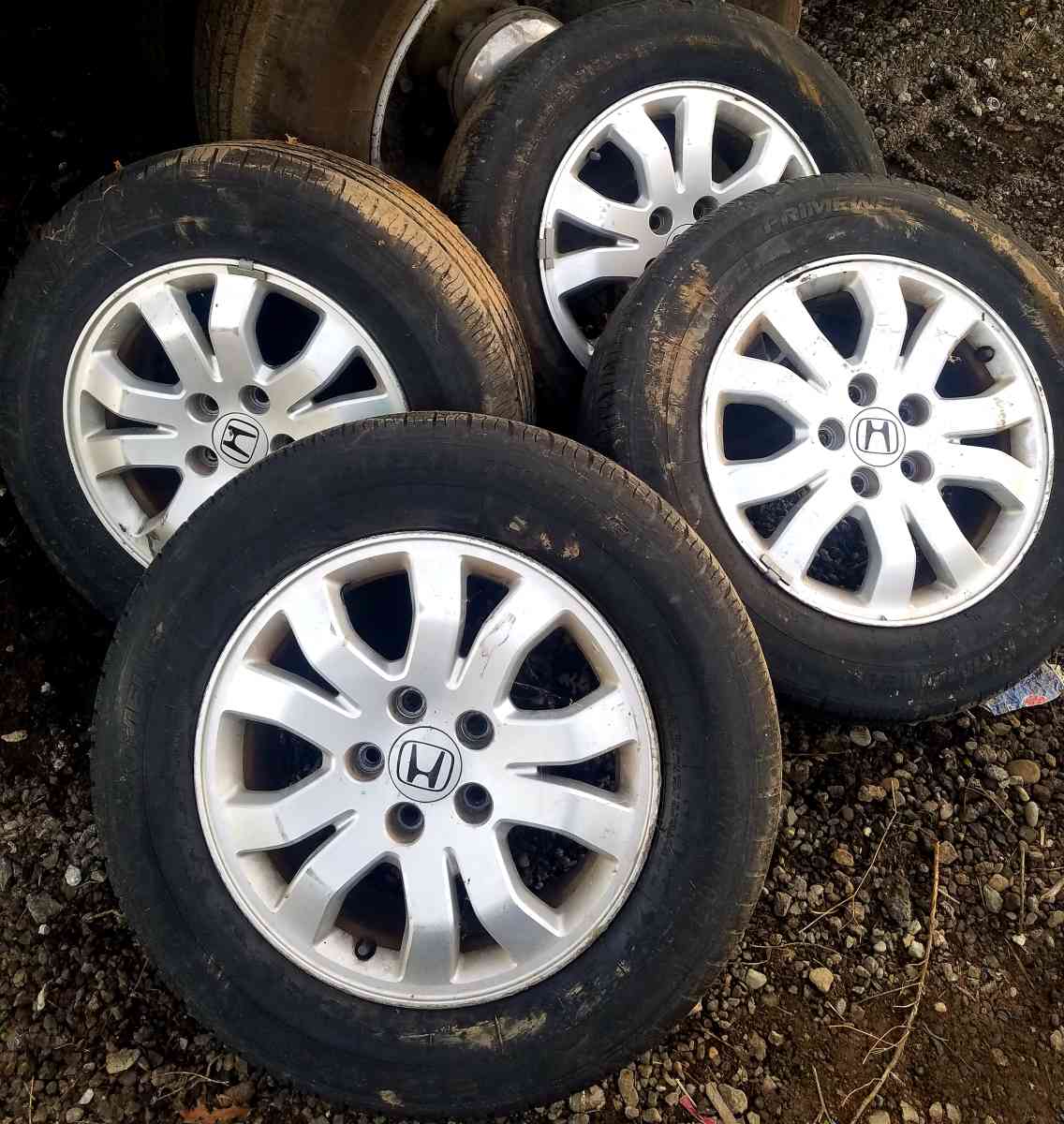 Honda 5 lug rim and tires