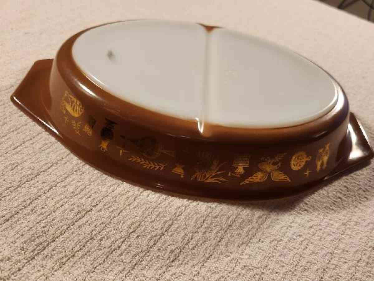 pyrex dish with gold leaf