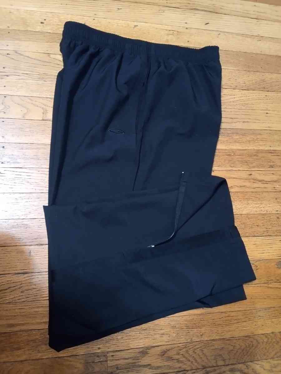 Medium Champion track pants