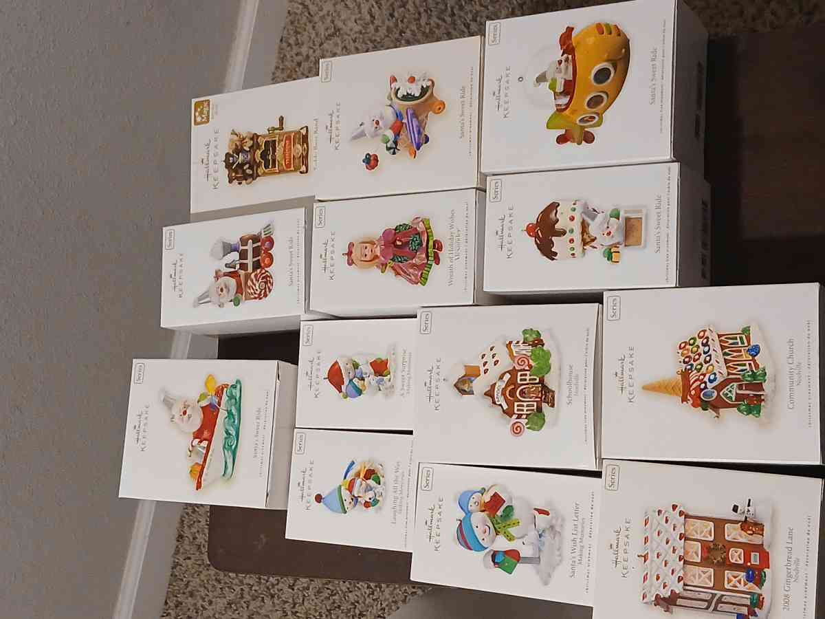 hallmark  keepsake christmas ornaments