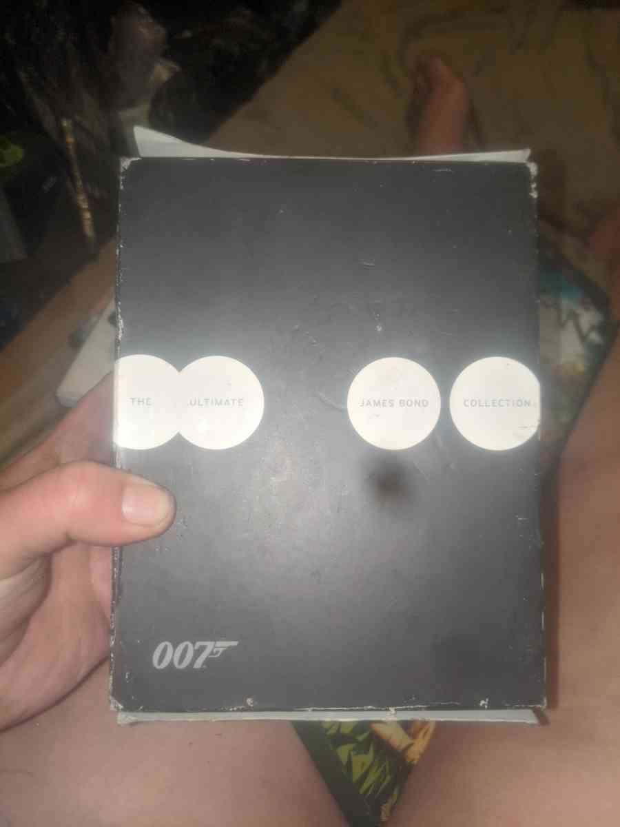 James Bond Bluray dvd set