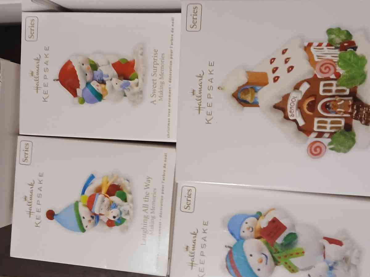 hallmark  keepsake christmas ornaments